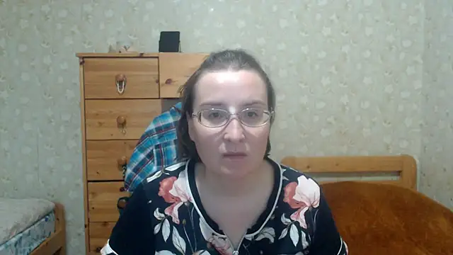 Smart Rose online show from September 2025 02:33:02 PM