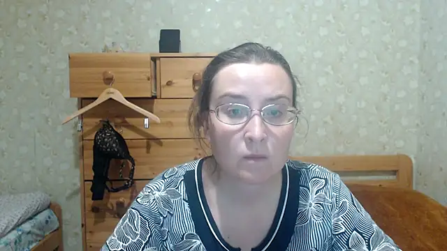 Smart Rose online show from December 2025 04:34:01 PM