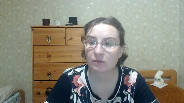 Smart Rose online show from March 2026 06:58:01 PM