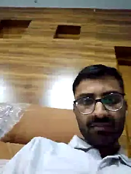 Snapshot of krishna8035 chatting on February 2025 02:04:02 PM krishna8035 online show from February 2025 02:04:02 PM