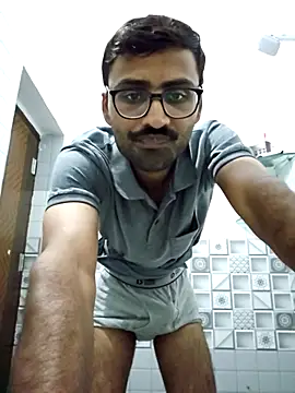 krishna8035 online show from September 2025 02:55:01 PM