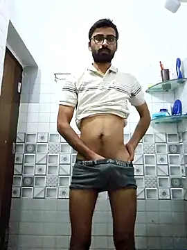 krishna8035 online show from January 2026 03:15:01 PM