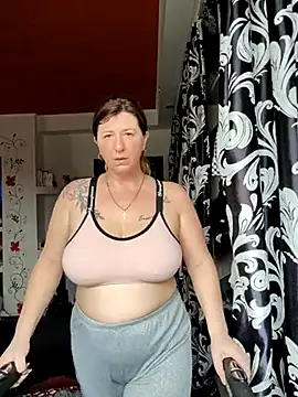 Natali UA online show from February 2025 09:11:01 AM