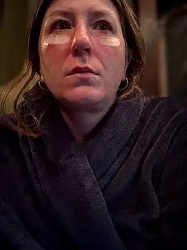 Natali UA online show from April 2026 07:51:02 PM