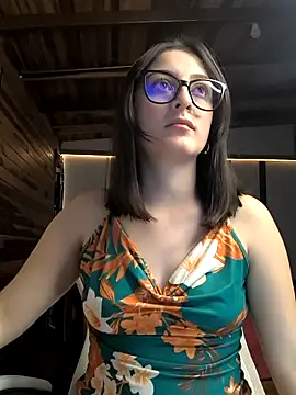 IsabelaGomez online show from April 2026 12:08:02 AM