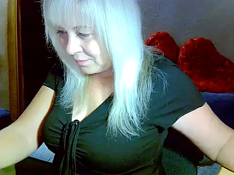 AgoniA7 online show from October 2025 04:06:02 PM