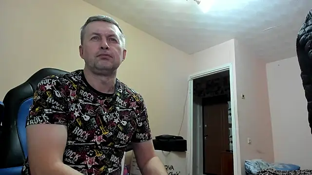 Snapshot of SanFrantsisko chatting on September 2025 11:30:01 PM SanFrantsisko online show from September 2025 11:30:01 PM