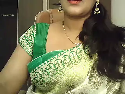 Snapshot of Spandana_Sweety chatting on October 2025 06:06:02 AM Spandana Sweety online show from October 2025 06:06:02 AM