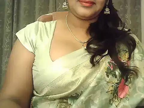 Snapshot of Spandana_Sweety chatting on July 2026 06:08:02 AM Spandana Sweety online show from July 2026 06:08:02 AM
