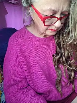 Snapshot of MucMilf59 chatting on March 2025 07:19:02 AM MucMilf59 online show from March 2025 07:19:02 AM