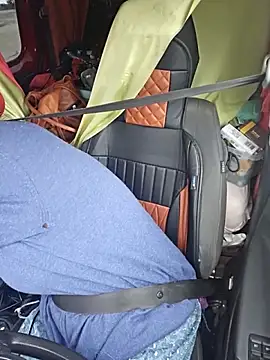 MucMilf59 online show from April 2026 04:01:01 PM