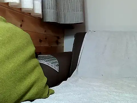 Snapshot of chili_80 chatting on January 2025 03:49:01 PM chili 80 online show from January 2025 03:49:01 PM