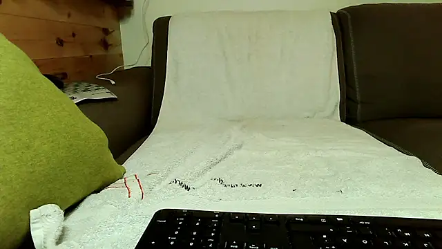 Snapshot of chili_80 chatting on February 2026 07:09:02 PM chili 80 online show from February 2026 07:09:02 PM