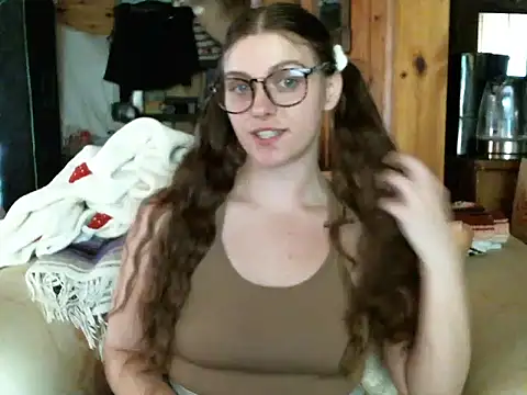 katie kitten38 online show from April 2026 02:31:01 PM