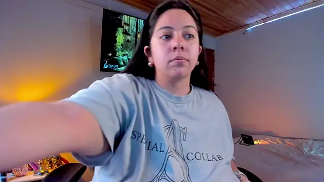 coraline latin online show from February 2025 09:39:02 PM