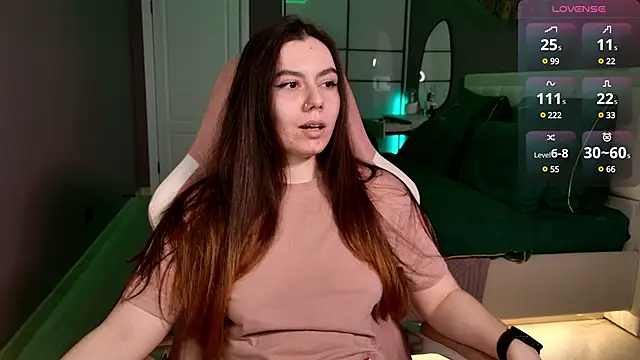 Snapshot of Foxohlove chatting on February 2025 12:13:02 PM Foxohlove online show from February 2025 12:13:02 PM