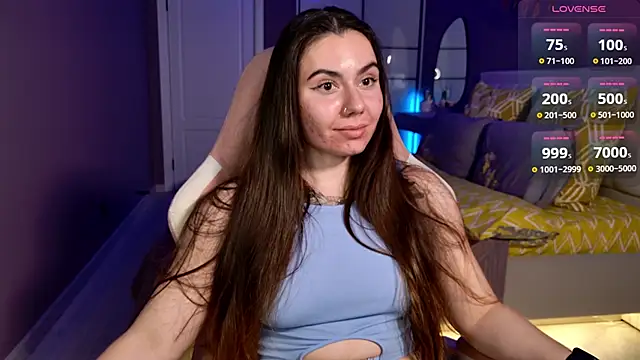 Foxohlove online show from October 2025 06:05:01 PM