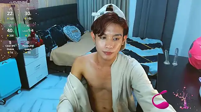 Snapshot of WildestTwink chatting on March 2025 07:37:02 PM WildestTwink online show from March 2025 07:37:02 PM