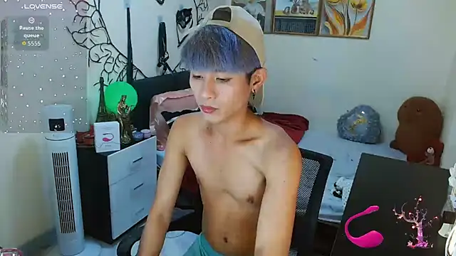 Snapshot of WildestTwink chatting on September 2025 03:56:02 PM WildestTwink online show from September 2025 03:56:02 PM