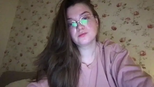 LoVenda online show from February 2025 08:06:02 PM