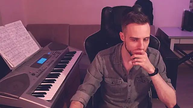 Snapshot of Sweetparker chatting on December 2024 08:13:01 AM Sweetparker online show from December 2024 08:13:01 AM