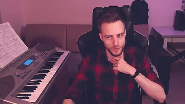 Snapshot of Sweetparker chatting on December 2024 12:18:02 PM Sweetparker online show from December 2024 12:18:02 PM