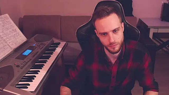 Snapshot of Sweetparker chatting on December 2024 06:15:02 PM Sweetparker online show from December 2024 06:15:02 PM