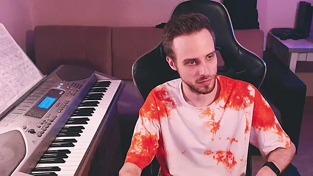 Snapshot of Sweetparker chatting on September 2025 09:49:02 PM Sweetparker online show from September 2025 09:49:02 PM