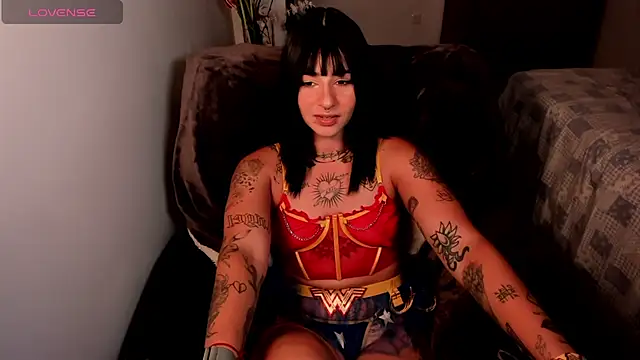 Snapshot of Fallengangel chatting on May 2026 08:36:02 PM Fallengangel online show from May 2026 08:36:02 PM