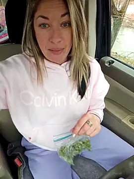  NinaLuvSins  online show from March 2026 07:33:01 PM