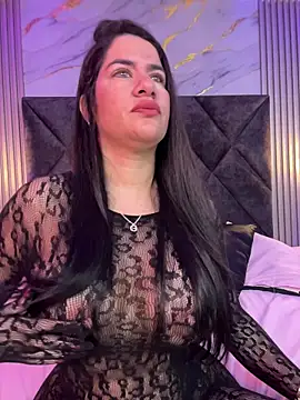 Zafira Alabi online show from February 2026 05:22:02 PM