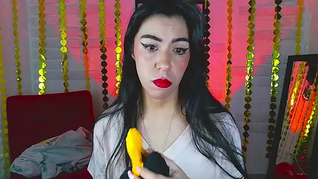 sky girl1 online show from March 2025 03:33:01 AM