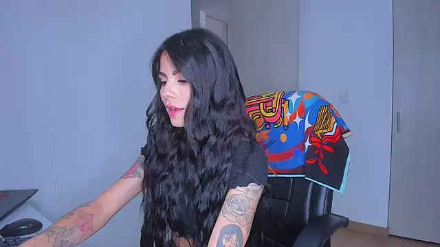 Lisegg  online show from February 2026 04:25:01 PM