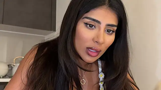 ArabicBarbie online show from November 2025 11:04:01 PM