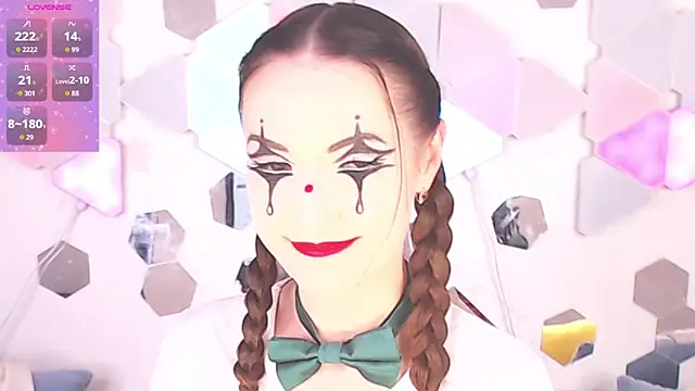 LexiKiss online show from September 2025 06:18:02 AM