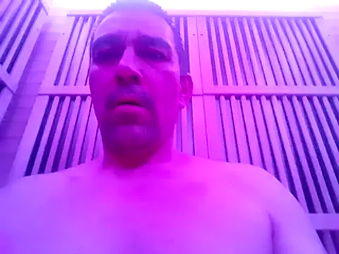 dick81 online show from March 2026 09:15:01 PM