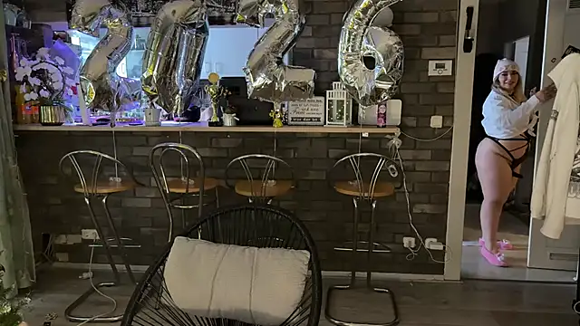 Monageil online show from January 2026 10:51:01 AM