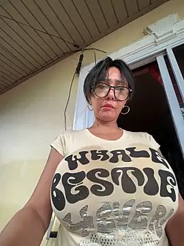 sweetieme online show from October 2025 12:11:02 AM