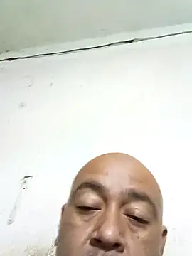 GeorgeVergaGrues online show from November 2025 01:59:01 AM