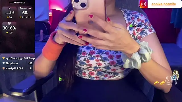 GoddessRaani online show from October 2025 07:03:02 PM