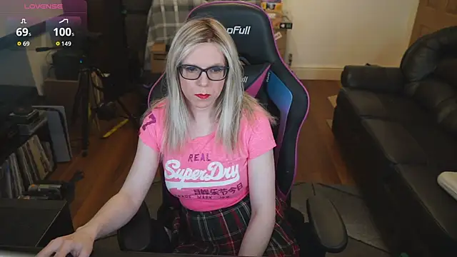 Snapshot of KelseyCobalt chatting on October 2025 08:13:02 PM KelseyCobalt online show from October 2025 08:13:02 PM