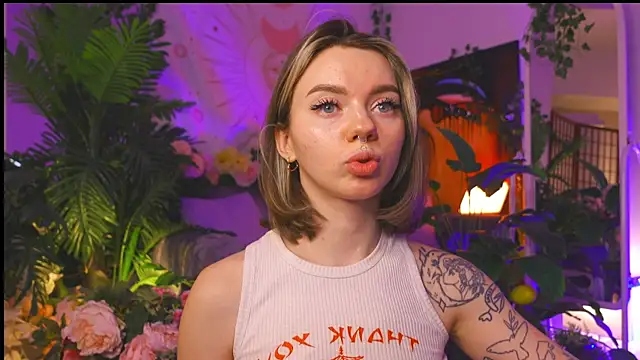 KristaBrooks online show from February 2025 04:24:02 PM