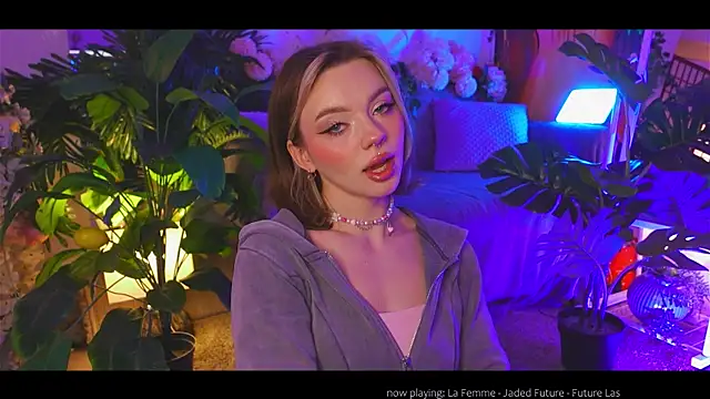 KristaBrooks online show from March 2025 02:13:02 PM