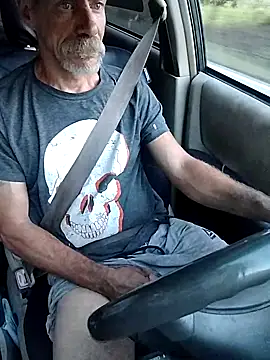 Biknight online show from October 2025 10:43:02 PM