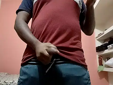 Aneesh007m online show from October 2025 05:57:02 PM