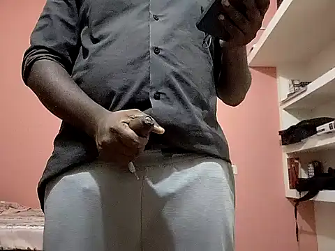 Aneesh007m online show from November 2025 05:56:01 PM