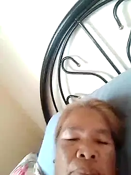 sexylizzy4u online show from February 2025 05:26:02 AM