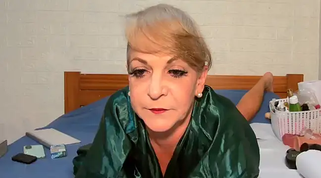 Snapshot of awild_kitten chatting on March 2025 08:51:01 AM awild kitten online show from March 2025 08:51:01 AM