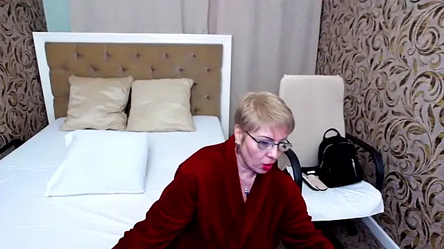 LadyLibely online show from December 2024 10:49:02 AM
