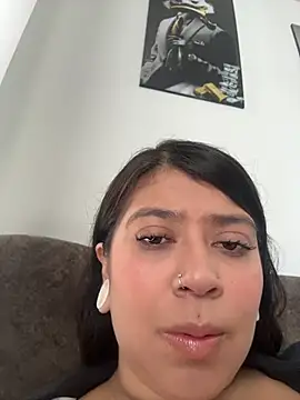 emilyjohanson online show from June 2026 03:39:02 PM